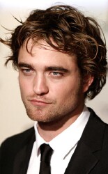  Rob Pattinson: Hair Today, but Gone Tomorrow?