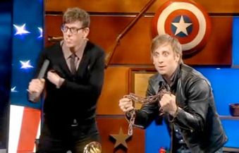 The Black Keys Vs. Vampire Weekend in Colbert Report's "Sell-Out-Off"