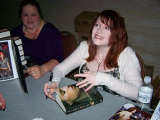 Cassandra Clare, Richelle Mead, and Beefcakes, Oh My!